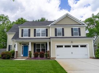 2516 Mirasol Dr, Virginia Beach, VA 23456