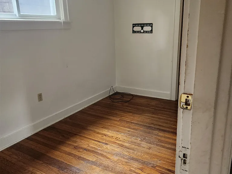 124 Hochberg Rd #1 — Photo 11