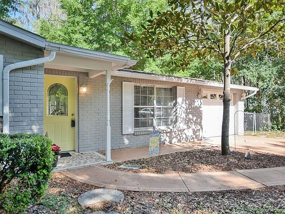 2nd image of 5522 Cypress Ln