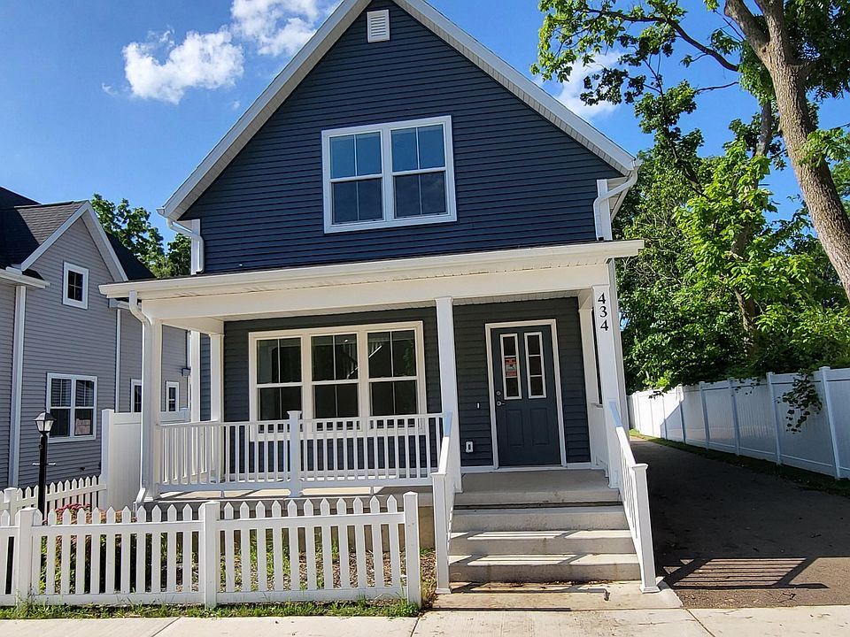 2nd image of 434 W Ransom St