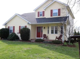 509 Old White Hill Rd, Stuarts Draft, VA 24477