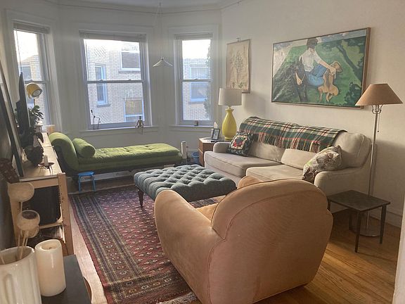 4th image of 5048 N Winchester Ave APT 2W