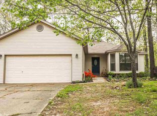 20 Oak Ridge Dr, Maumelle, AR 72113
