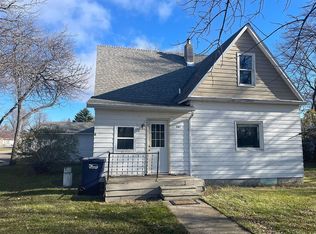 301 Central Ave, Maddock, ND 58348