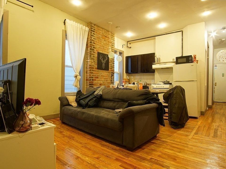 1st image of 644 Lafayette Ave #2DD