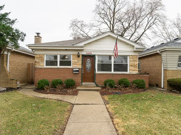 4600 Warsaw Ave, Lyons, IL 60534