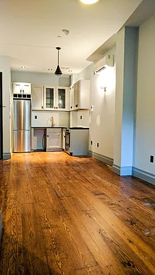 Rented by Lofts and Flats LLC | media 18