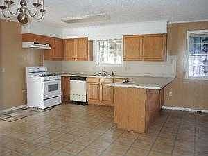 5th image of 2245 Vickers Dr