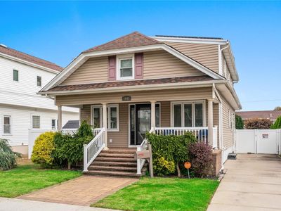 2643 Kenny Avenue, Merrick, NY, 11566