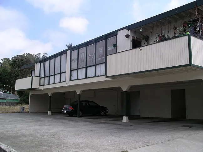 1351 Adobe Dr #3 — Photo 1