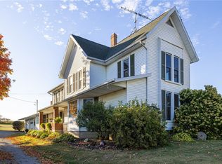 4588 Middle Reservation Rd, Castile, NY 14427