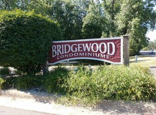 153 Bridgewood Dr, Battle Creek, MI 49015