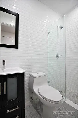 Rented by Real Street Inc | media 24