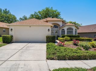 80 Center Oak Cir, Spring Hill, FL 34609