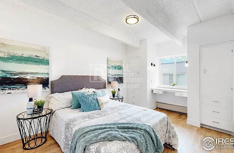 590 N Logan St #304 — Photo 11