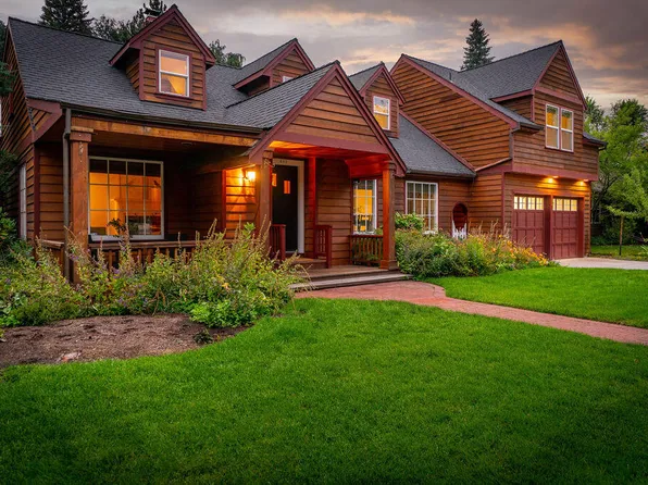 449 NW State St, Bend, OR 97703