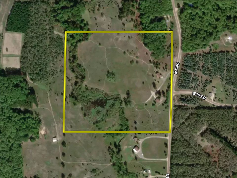 1st image of 8055 N 7th Rd