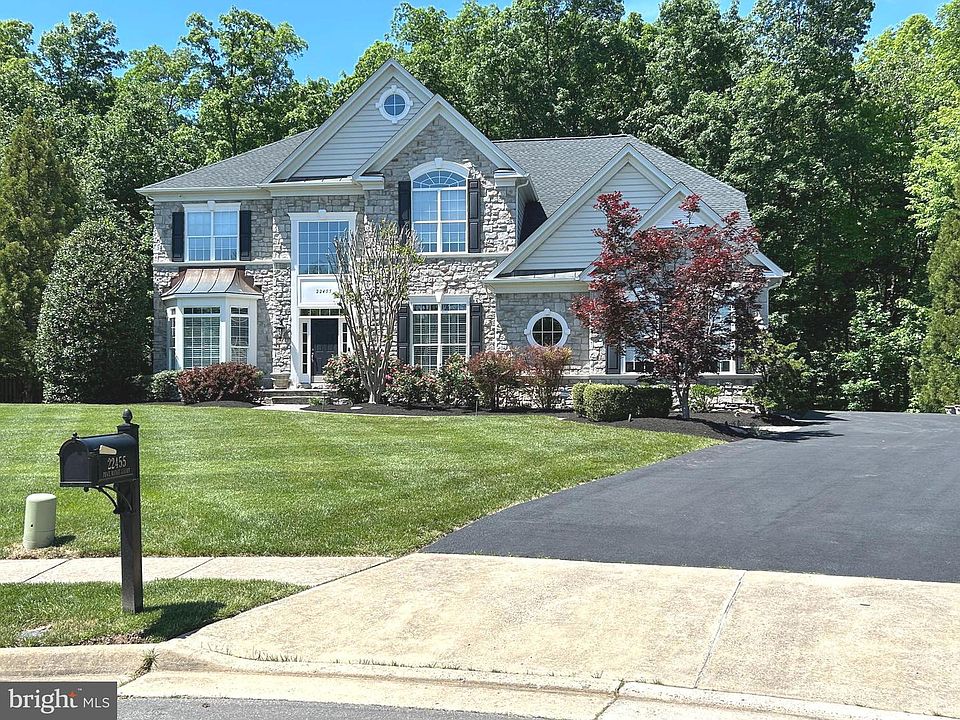 1st image of 22455 Pine Ridge Ct