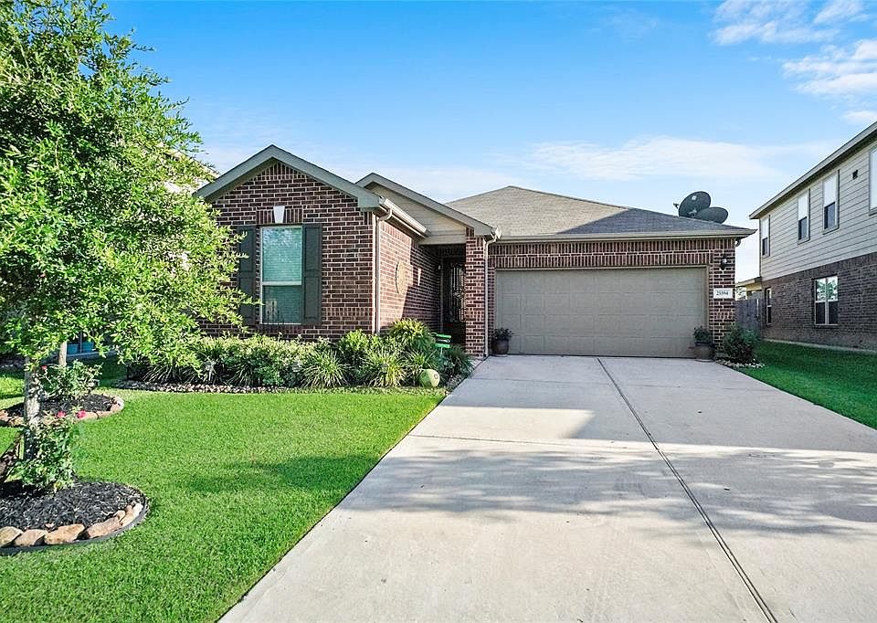 1st image of 25594 Ramsey Heights Way
