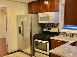 93-20 207th St #1, Queens Village, NY 11428