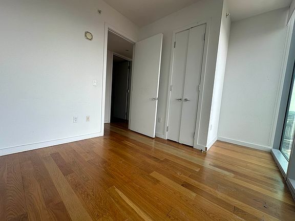 4th image of 436 Albee Sq #21C