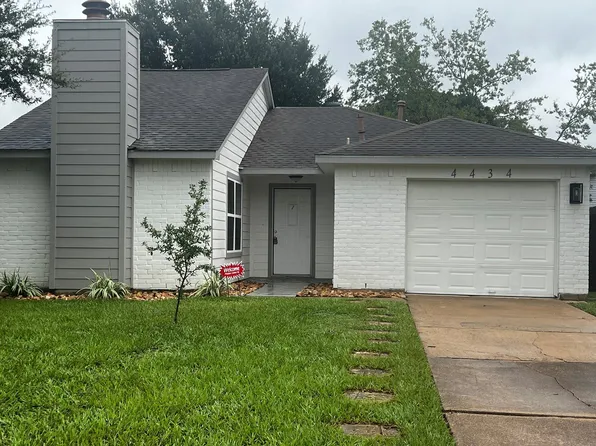 4434 Hawk Meadow Dr, Katy, TX 77449