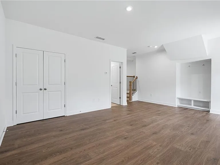 376 Sunset Hollow St — Photo 30