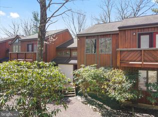 35 Falcon Run, Lake Harmony, PA 18624