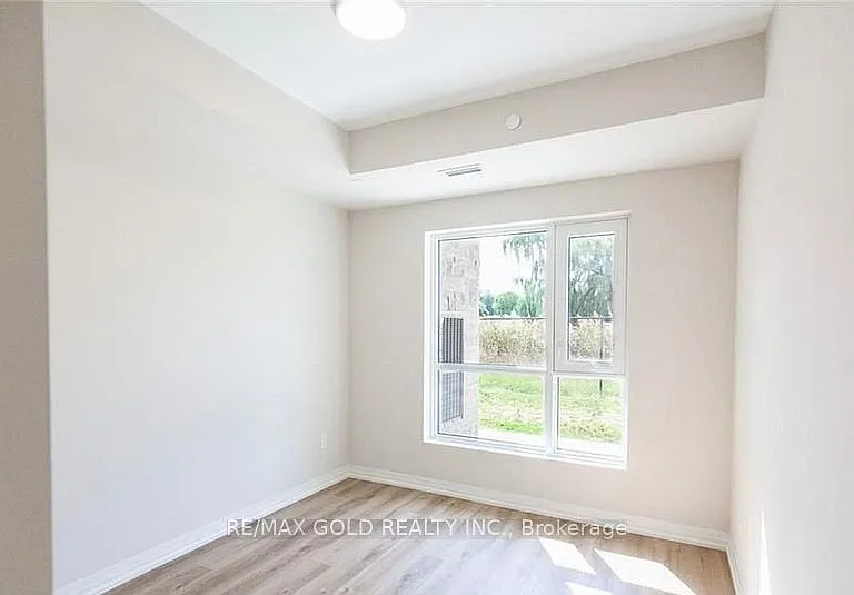 50 Herrick Ave — Photo 22