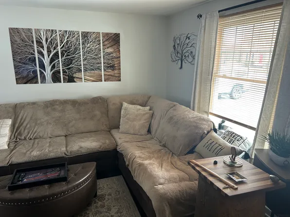 39 Ward Park, Grand Island, NY 14072