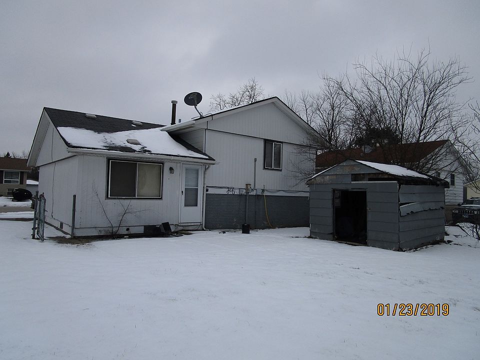 1st image of 4451 Poplar Ave