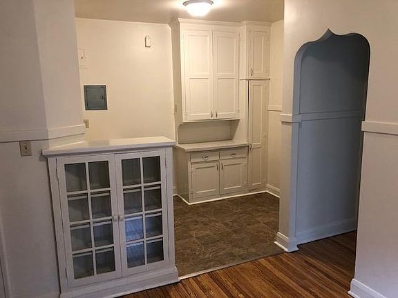 4th image of 1434 Grand Ave #3