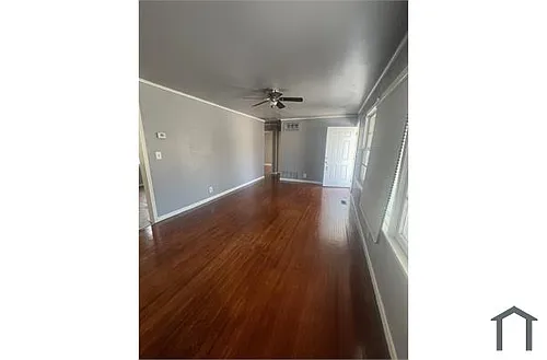 1823 N New Haven Ave Photo 1