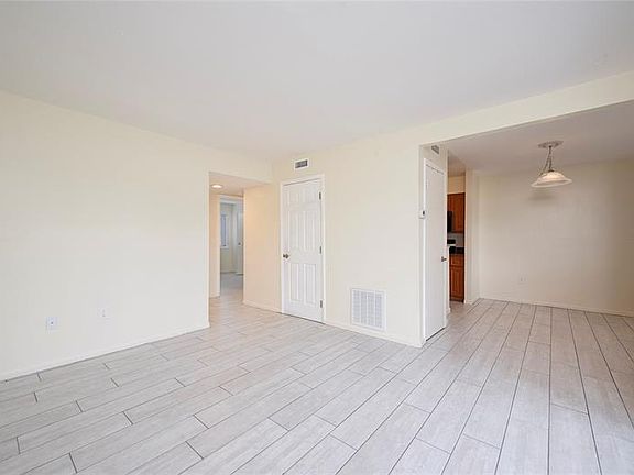 4th image of 5739 Peregrine Ave #A01