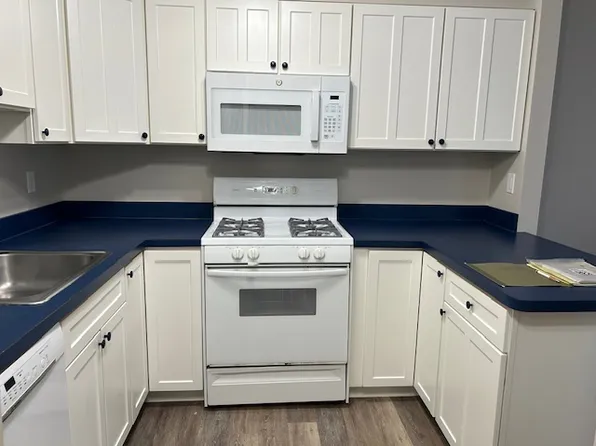 9 Concord Greene Unit 6, Concord, MA 01742