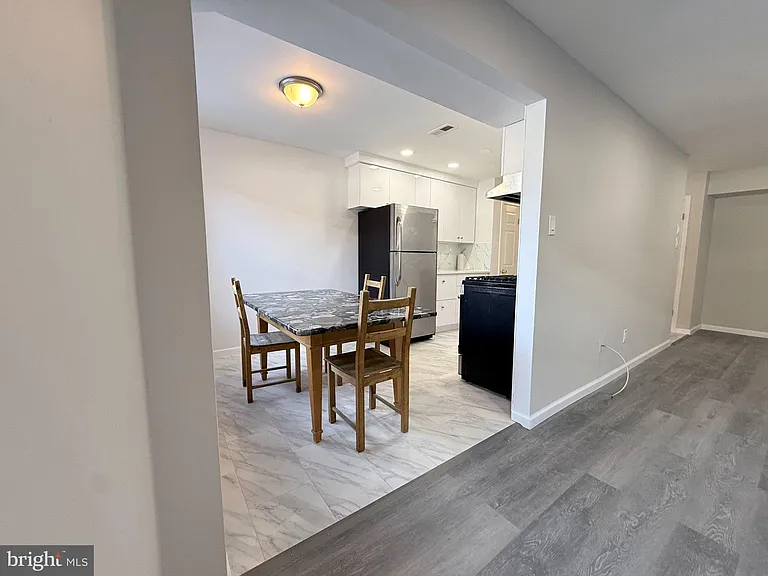 513 Edison Glen Ter — Photo 6