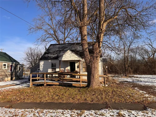 3212 Prescott Ave, Saginaw, MI 48601