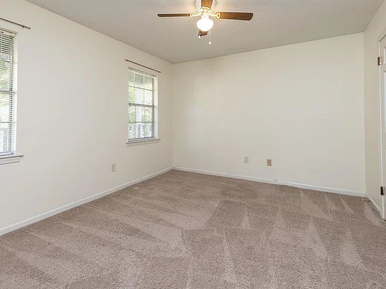 Upstairs bedroom 3