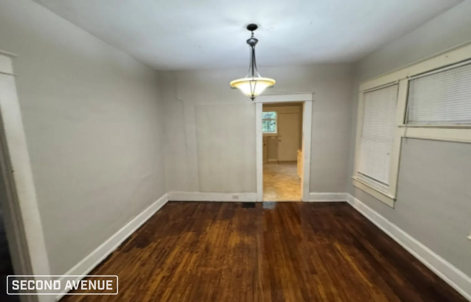 4 bed, 1.0 bath, 1302 sqft, $1,150 — Photo 4
