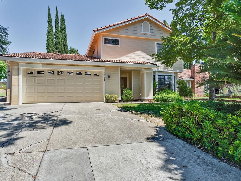 1st image of 2834 Azevedo Dr