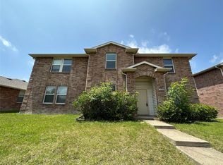 2716 Ingram Cir, Mesquite, TX 75181