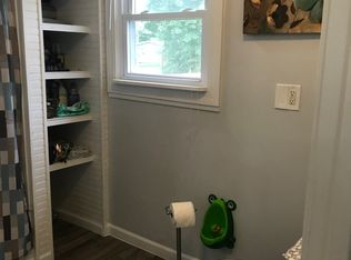 416 E Main St, Millersburg, IN 46543