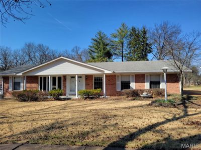 6945 Lakeside Hills Dr, Florissant, MO, 63033