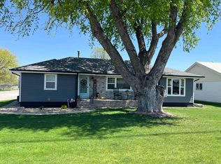 606 S Brown Ave, Minden, NE 68959