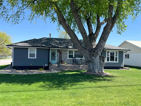 606 S Brown Ave, Minden, NE 68959