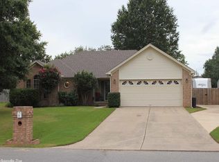 39 Crestwood Dr, Cabot, AR 72023