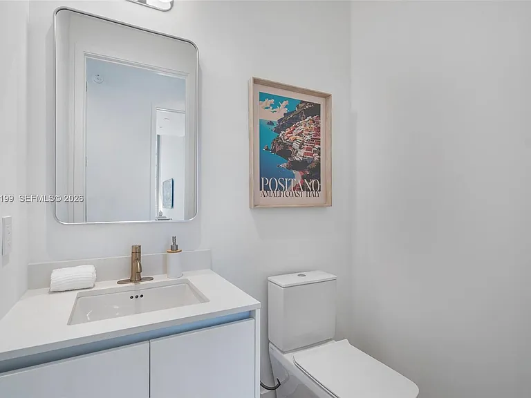 2655 S Bayshore Dr #1911 — Photo 39