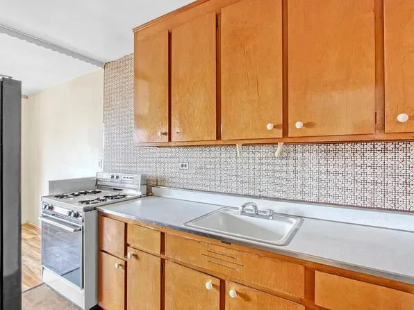 2915 W 5th St APT 12A, Brooklyn, NY 11224