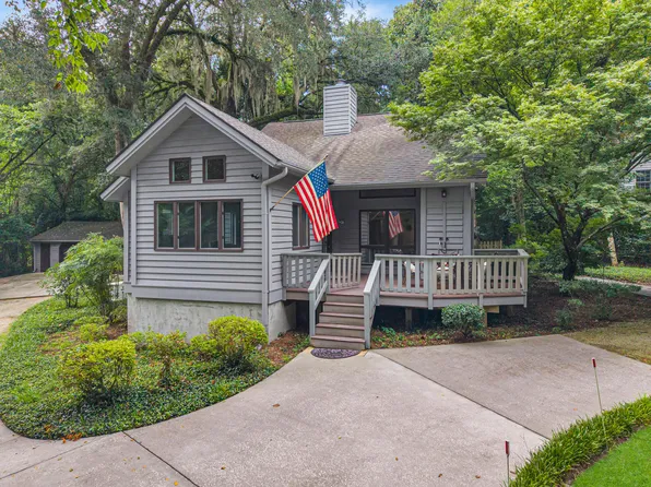 523 W Carolina Ave, Summerville, SC 29483