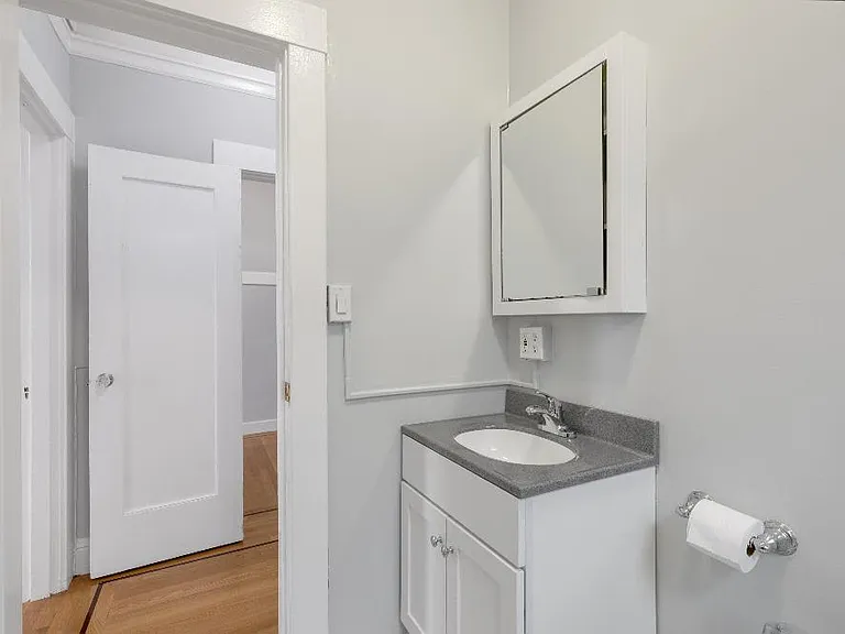 312 Fillmore St #25-J — Photo 10